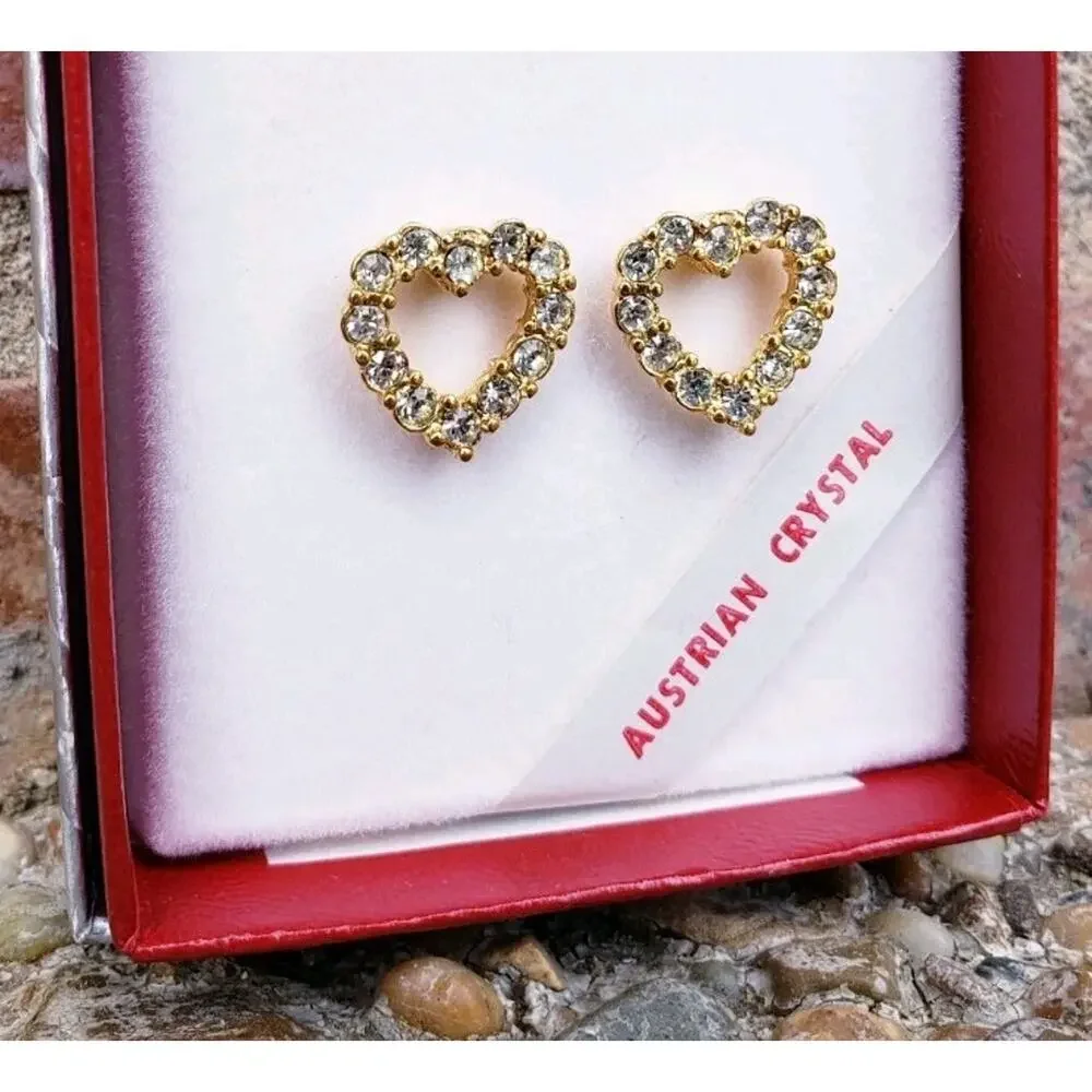 Unbranded vintage earrings